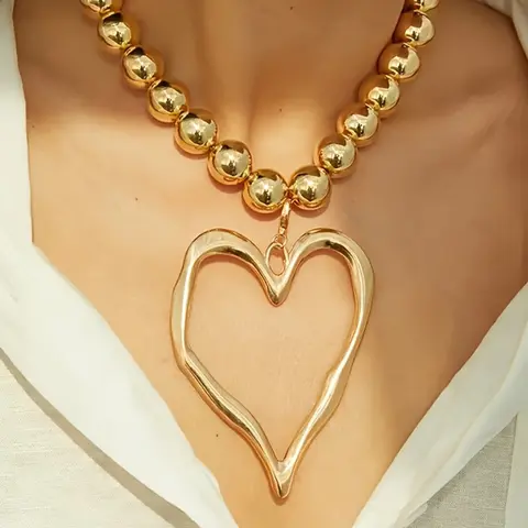 Boho Heart Pendant Necklace for Women, Heart Shaped Necklace, Vintage Hollow Out Design, Exaggerated Beaded Style, Perfect Gift, Fashionable Jewelry Accessories, Fashion Jewelry Accessories, Fashion Jewelry Party, Hearts Pendant Necklace, Beaded Necklaces