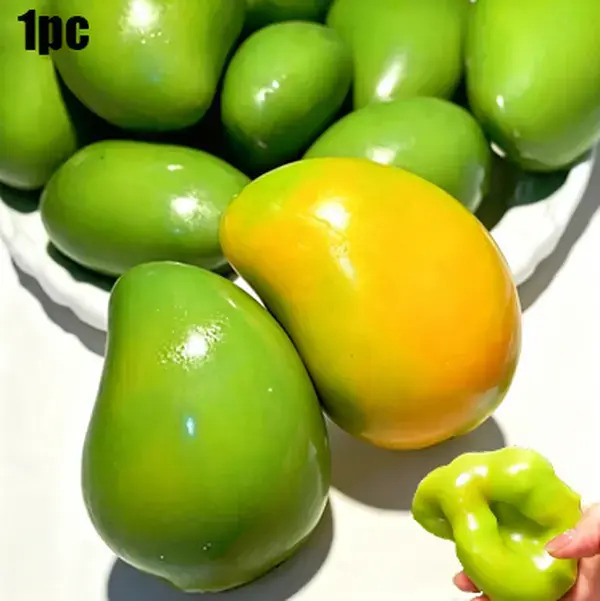 1pc Small Size Temperature Color Changing Mango Soft Squeeze Fidget Toy - Block Filled, Crisp Crunch ASMR, Stress Relief for Desk Decor & Kids Gift (Fidget Toys for Selfie Accessory Companion)