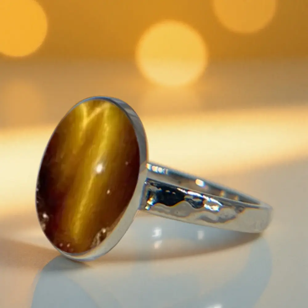 Shiny Oval Tiger's Eye Ring - Natural Stone Engagement Promise Ring - Unisex Anniversary Ring - High-Quality Jewelry Gift for Valentine's Day & Mother's Day