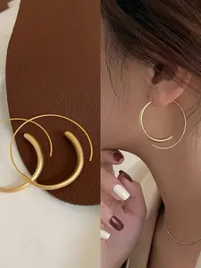 Elegant Metal Crescent Moon Earrings Set, Unique Design C-Shaped Hoops, High-End Cold Style, Perfect for Commuting Women, Dainty Fashion Jewelry, Trendy Jewelry