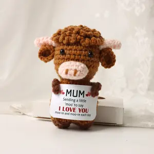 Mother's Day gift: Handmade knitted Highland cow figurines, desktop decorations, and collectible items.