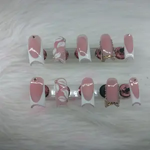 Pita's French Press On Nail