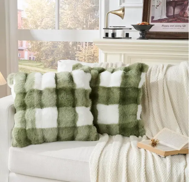 Cushion Covers, 2-Pack 18x18 in Luxury Soft Touch Faux Rabbit Fur Geometric Checkerboard Print in Black/White Polyester Skin-Friendly Decorative Cases for Couch, Sofa Pillows