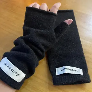 Nice Moment 2026 End-of-Year Sale Korean-Style Half-Finger Gloves for Women Soft Imitation Cashmere Knit Warm Fingerless Design for Autumn Winter Daily Wear