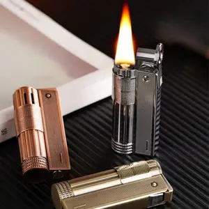 Classic Retro Kerosene Lighter, Traditional Open Flame Lighter, Compact Metal Lighter, Ignition Lighter with Grinding Wheel, Portable Outdoor Lighter, One-Button Mechanical Ignition, Perfect As a Gift for Your Boyfriend (Kerosene Not Included)