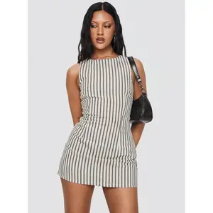Shaped romper in brown stripes