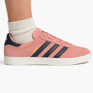 Adidas Originals Men's Gazelle Sneakers, Pink, JH5388