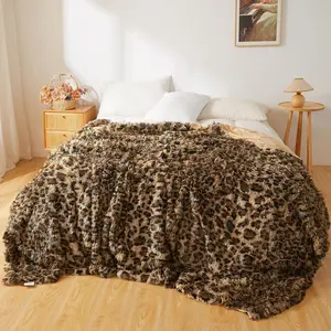 XeGe Luxury Faux Fur Print Bed Blanket Kids Adults Couples, Cozy Plush Fuzzy Wrap Round Leopard King Size Decorative Shaggy Furry Blanket for Couch Sofa Bedroom, Brown, 104x90, King