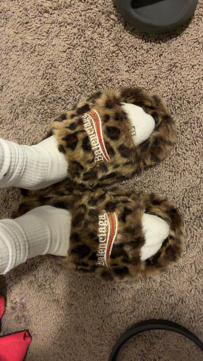 Item: leopard print, 43 /Men 9 /Women 10.5 