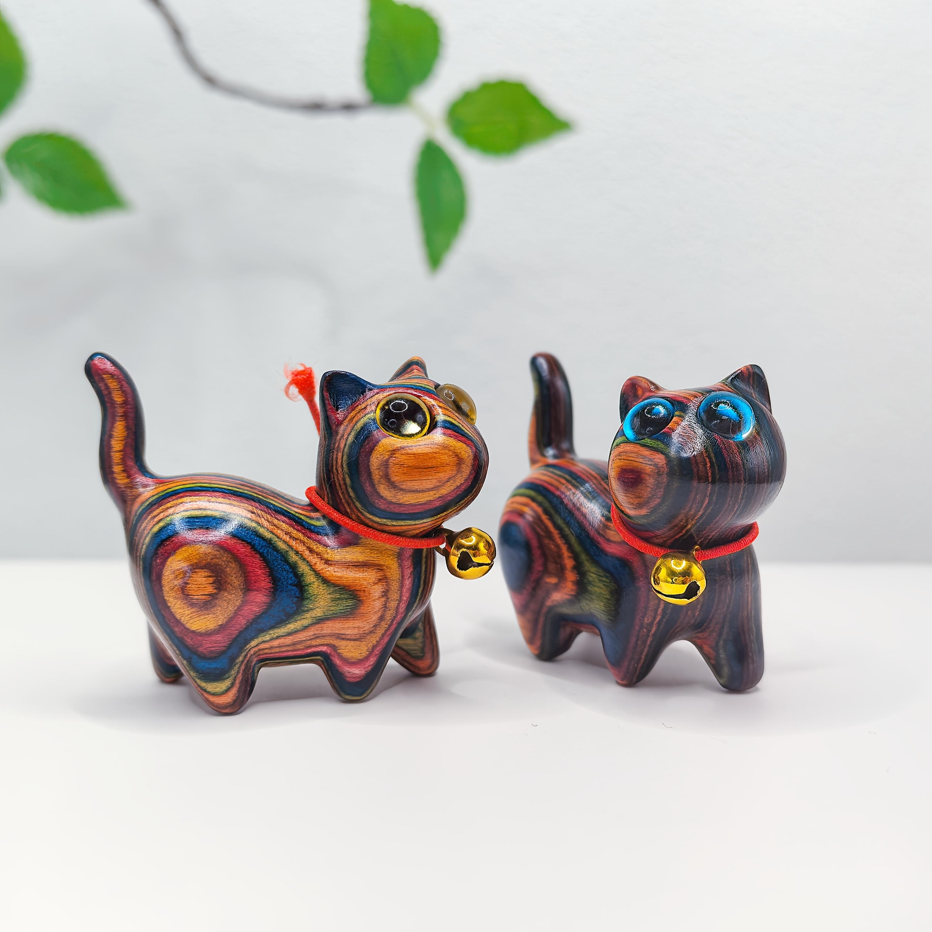 2Pcs Rainbow Wood Carved Cat Figurines with Bell, Cute Kitten Desk Decor, Mini Home Ornament Gift