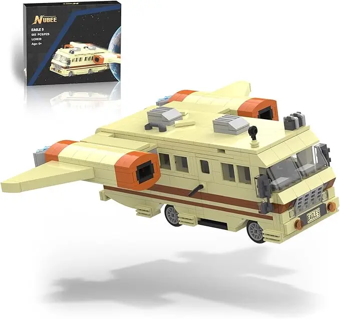 TENHORSES Spaceballs Eagle 5 Building Set with Cockpit Hyper Jets Periscope Barf's Room 667Pcs Model Kit Premium Quality ABS Material Fun Details for Kids Teens Adults
