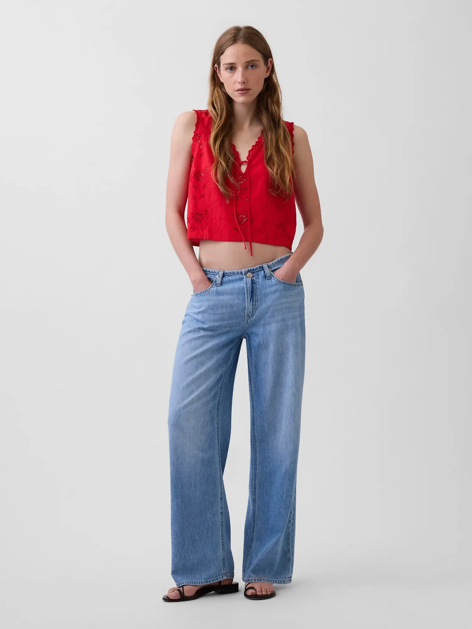 Gap Women's Low Rise UltraSoft '90s Loose Jeans