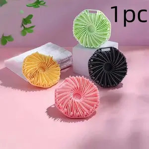 Essential Hexagonal Silicone Bath Brush, Portable Wall-Mounted Shower Scrubber, Ideal for Bathroom Exfoliation, Durable and Easy to Clean