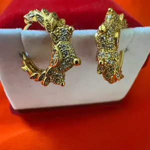 Nepali marwadi, stud earing, nepali ethnic earring