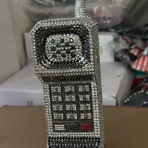 Phone Clutch Bag with Rhinestone Embellishments and Classic Design for Everyday Use
