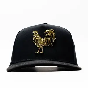Gallo de Oro P3plea Black Hat with Gold Rooster Embroidery