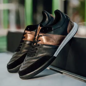 Black Dentro Futsal Shoes