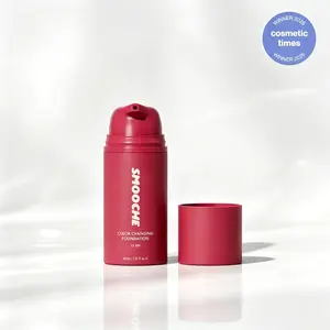 Smooche Color-Adapting Foundation, SPF 15 Protection, Flawless Finish & All-Day Comfort