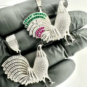Colgante de Gallo Grande de Plata 925 Large 925 silver rooster pendant with Feathers and Decorative Elements Iced Out