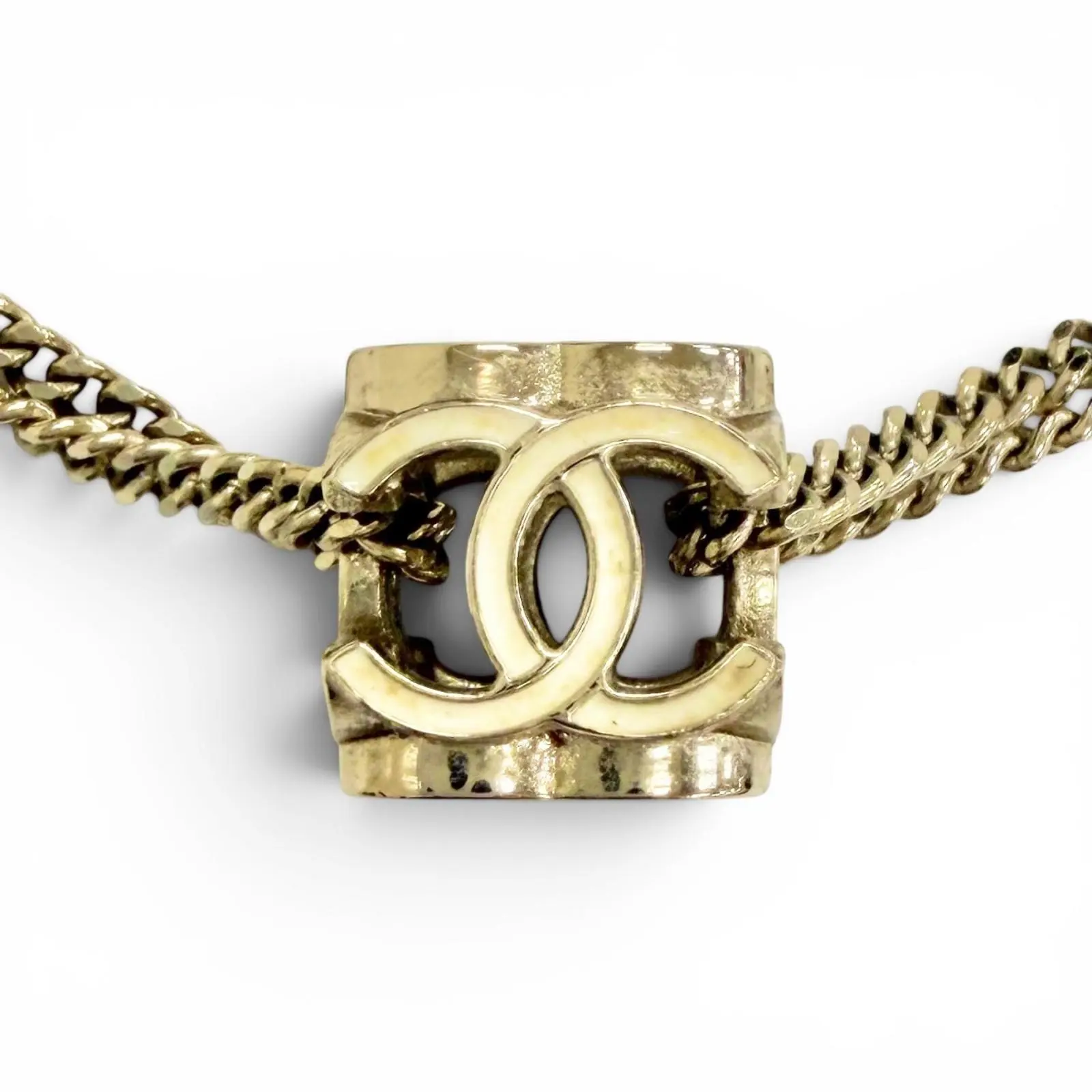 Pre-owned CHANEL Gold-plated Small Leather Goods Coco Mark Necklace