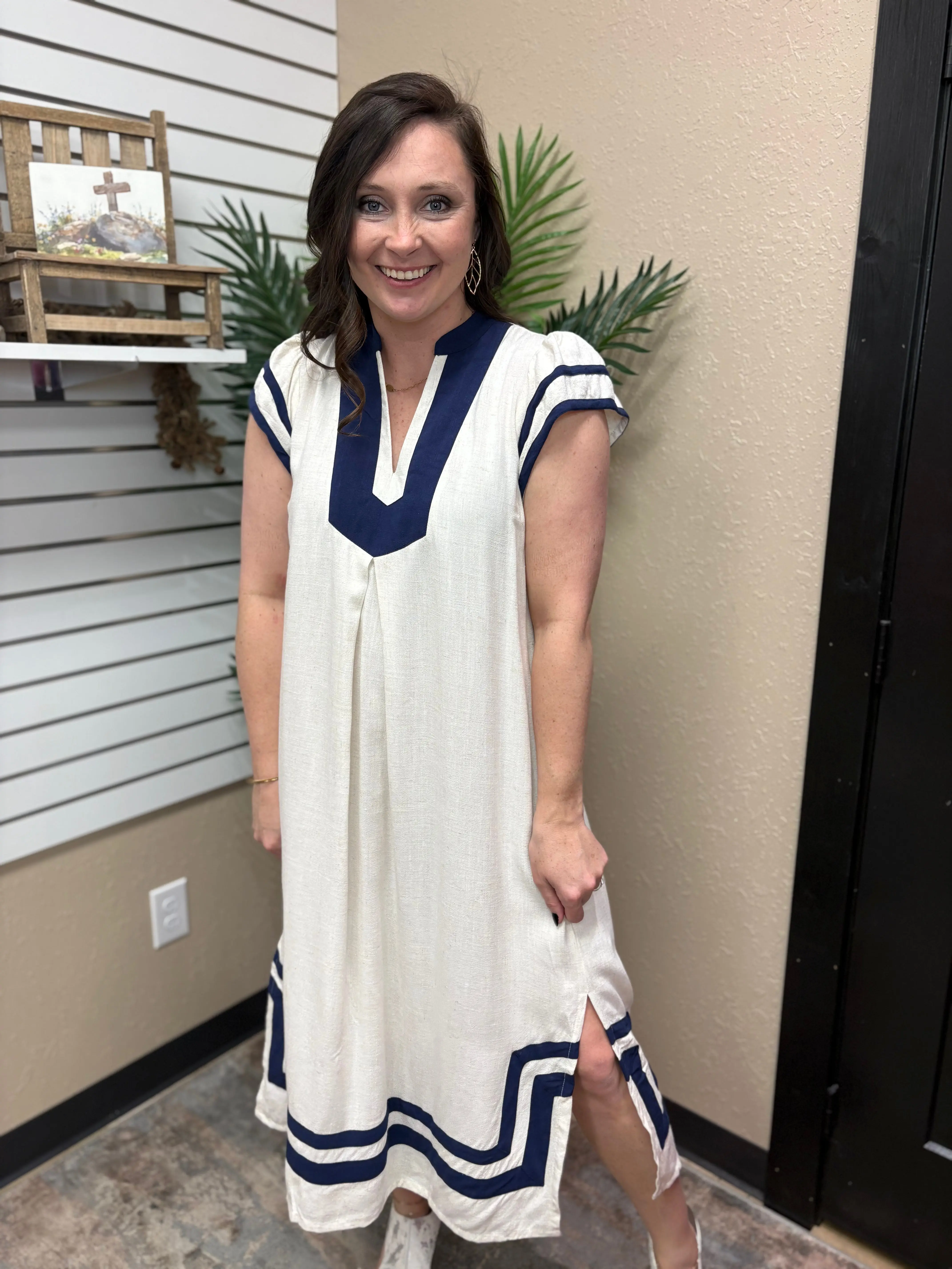 Oatmeal Linen Cotton Contrast Neckline Midi Dress by Umgee