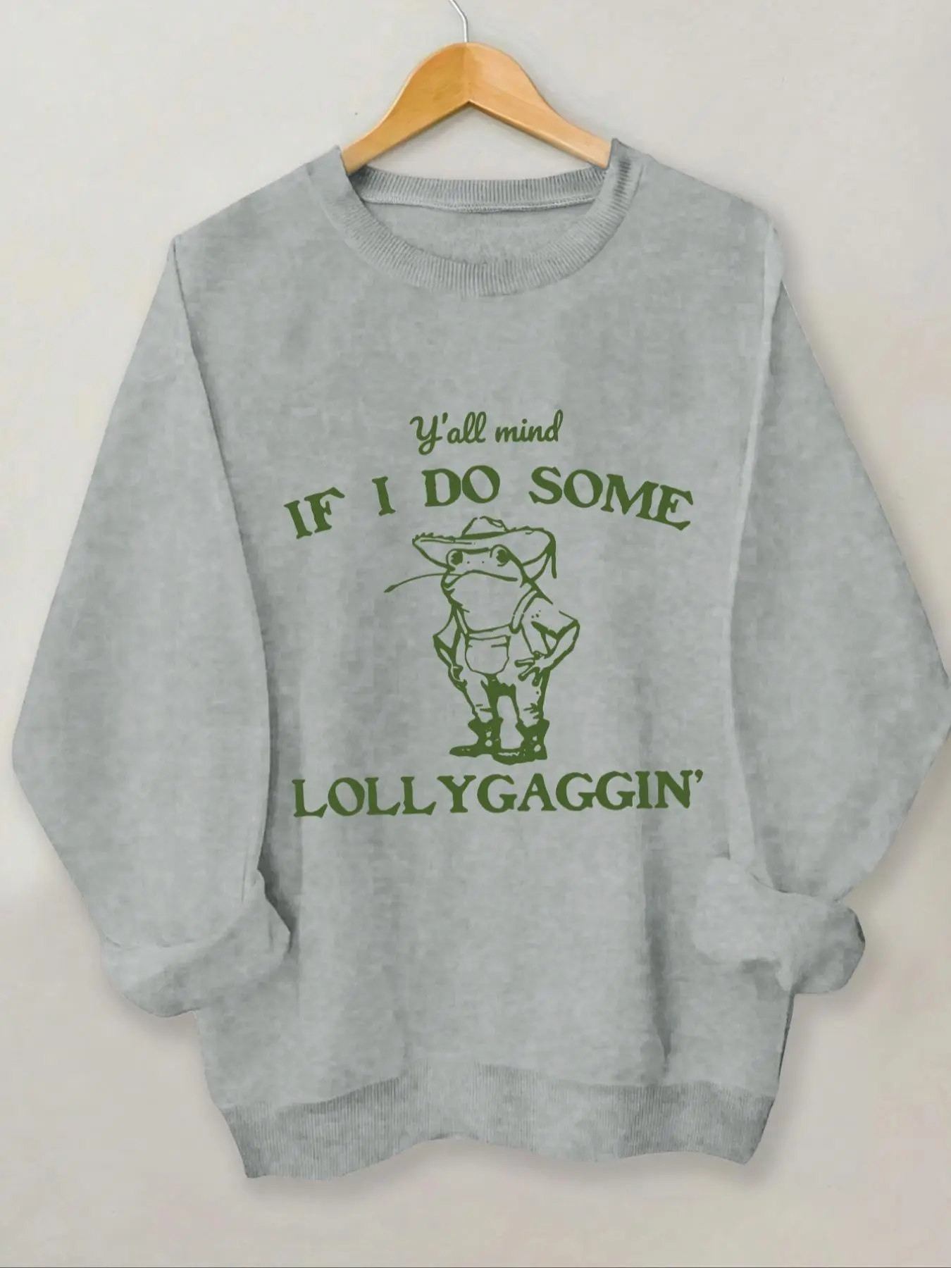 Women's Frog & Letter Print Crew Neck Sweatshirt, Casual Fitted Sweatshirt, Casual Drop Shoulder Long Sleeve Pullover, Women's Fall & Winter Clothes for Daily Wear