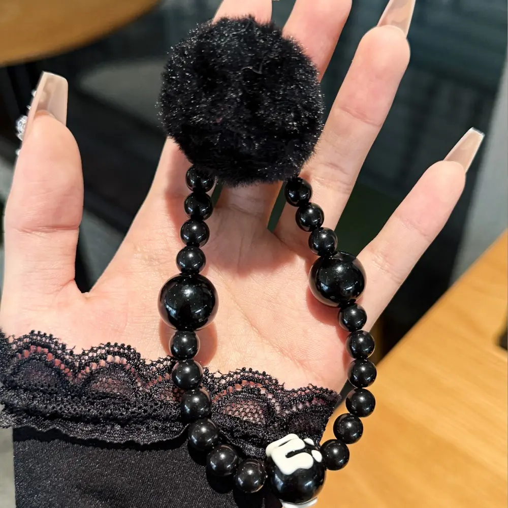 Small Fur Beaded Phone Case Lanyard, Crossbody Earphone Holder Keychain Bag Charm, Fashion Accessory for Phones, Phone Charms