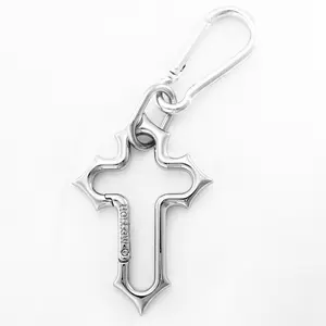 Hollow Crusader Mini Carabiner - Original Gothic Cross Metal Keychain, Solid Design, Zinc Alloy, Versatile Belt Loop Utility Accessory for Everyday Use