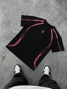 Men's Pink Gradient Stripe Cross Graphic Short Sleeve T-Shirt, Vintage Streetwear Street Style Crew Neck Casual Top, Perfect For Street Fashion Outfits