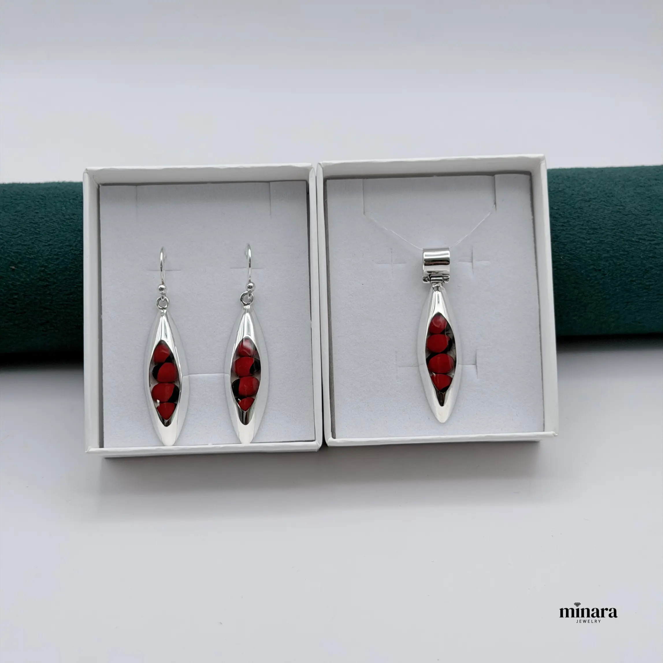 MINARA 950 SILVER Set Huayruro Almendrado Largo - Long Almond-Shaped Huayruro Set - Natural Seed