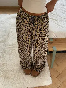 Women's Fitted Camo Sleepwear Set, Soft & Cozy Home Lounge Wear, Ideal for Relaxing at Home, Perfect Gift for Her