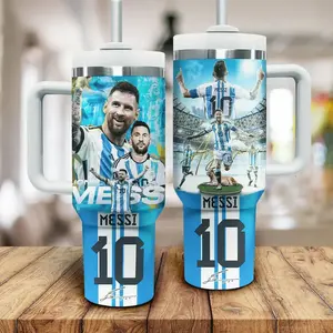 [Otaku Sip] Messi #10 40oz Stainless Steel Tumbler With Handle – Double-Wall Vacuum Insulated Travel Mug, Soccer Legend Drinkware, Iced Coffee Cup, Sports Fan Gift