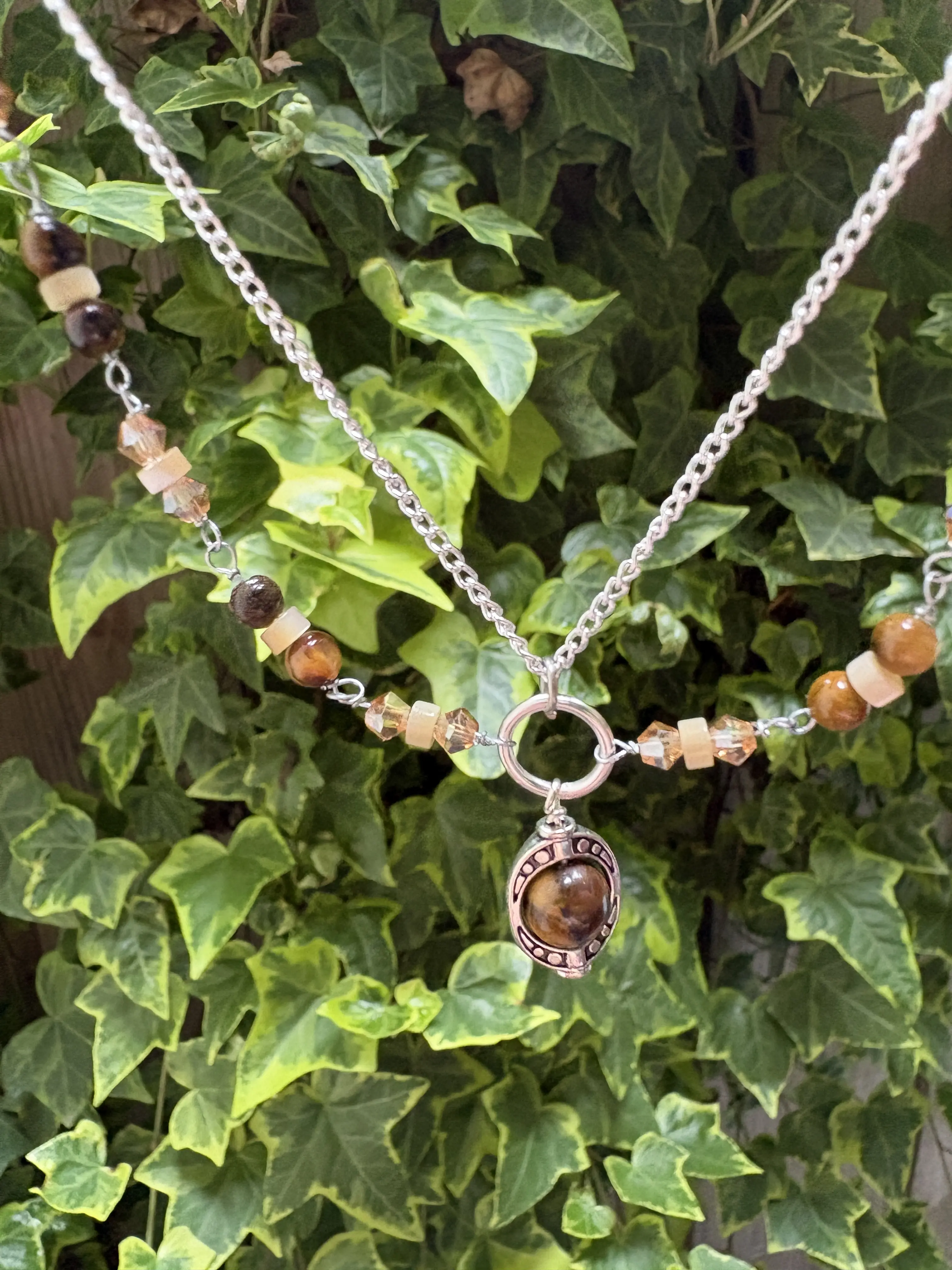 Princess Collection Tigers Tiara Necklace