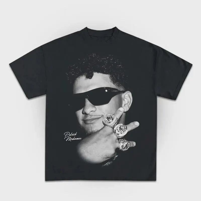Patrick 3Peat Mahomes Graphic, Vintage Y2K Retro, For Men For Women shirt, Unisex shirt Top Menswear fashionary pieces