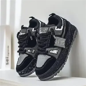 Vintage Unisex Skate Shoes - Black Gray Street Style Thick Sole Rubber Shockproof Breathable Mesh PU Upper Low Top Lace-up Design, All-Season Comfort - Skateboarding, Casual and Urban Essential, Wear-resistant Lining, Preferred by Street Fashion Enthusia