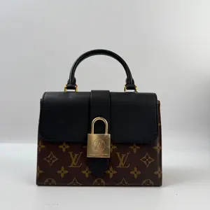 Pre-owned Louis Vuitton canvas Shoulder Bags lock bb 【Senza 1】