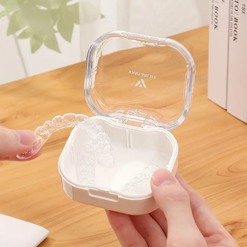 Invisible Orthodontic Retainer Storage Box, Durable Plastic Dental Braces Holder, Oral Care Convenience Organizer, Travel-Friendly
