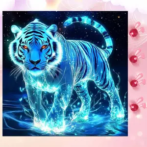 5D DIY Full Drill Round Diamond Painting - Diamond Art Kit Blue White Tiger Mosaic, Canvas - DIY Decorative Painting, Home Wall Decor, Suitable for Halloween and Christmas, Birthday and Anniversary Gifts, Animals