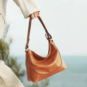 Chic Women's Vegetable-Tanned Genuine Leather Hobo Bag - 2026 New, Large-Capacity, Versatile Crossbody & Underarm Tote Bag