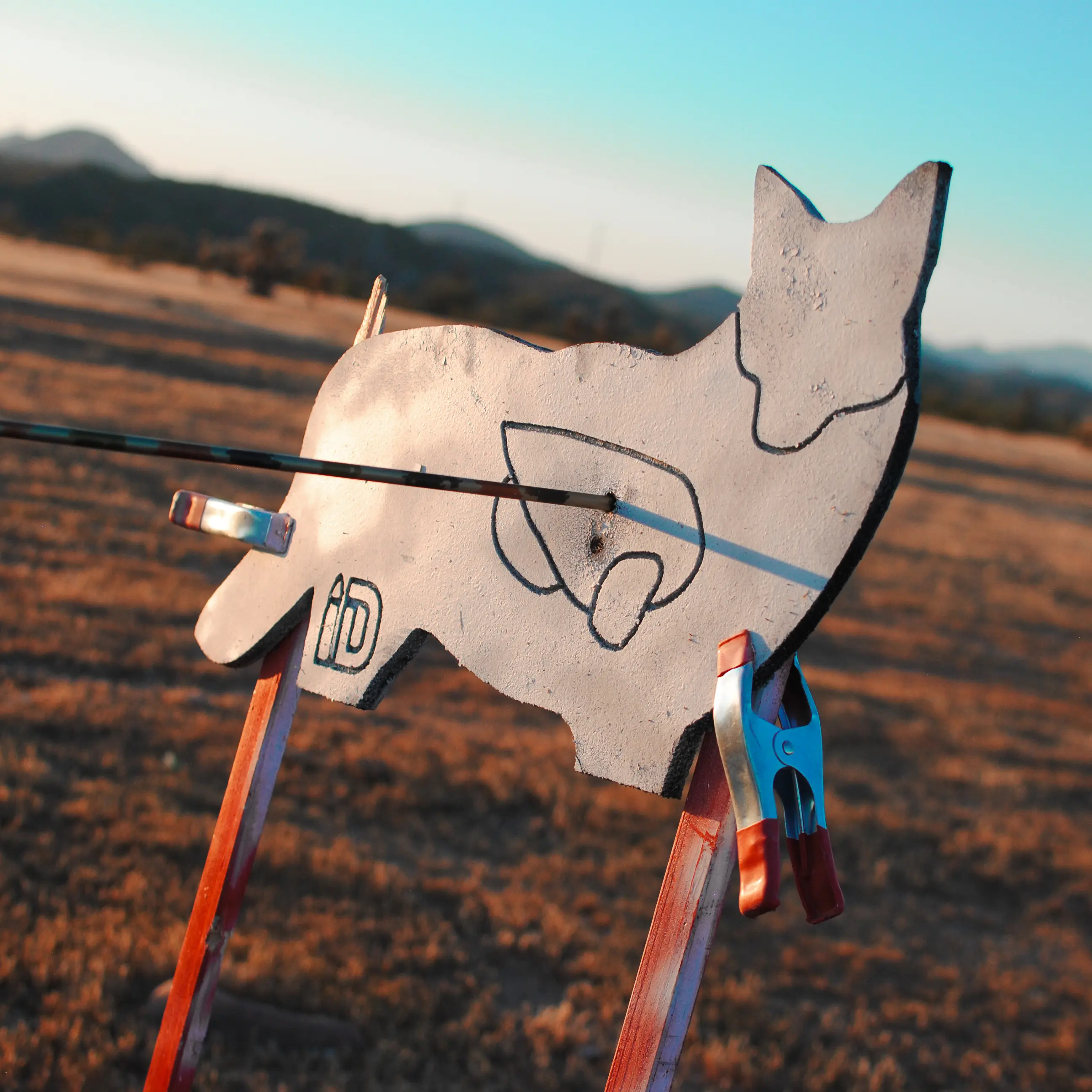Infinite Defense Self-Healing Coyote Silhouette Target