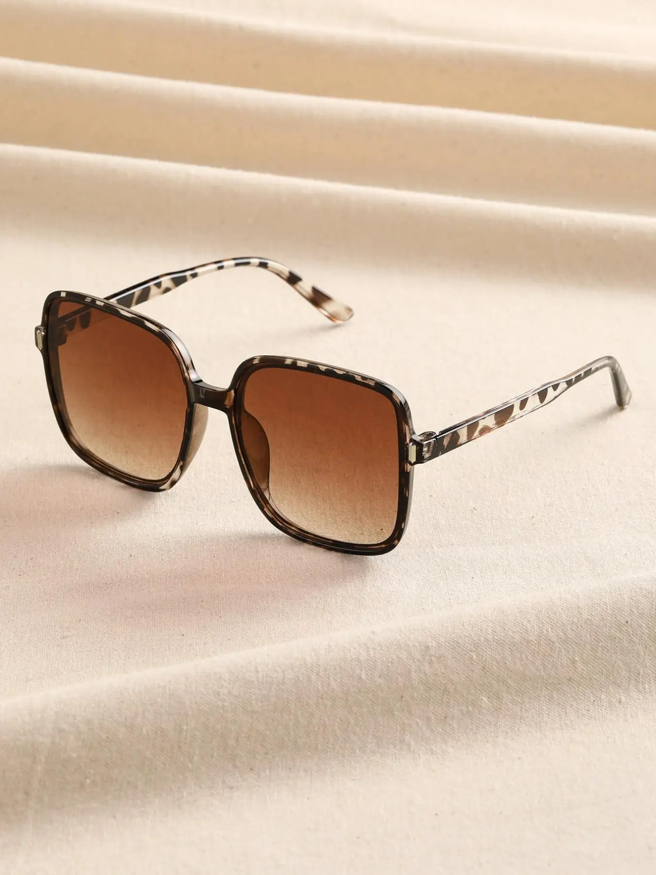 Unisex Street Trend Leopard Print Sunglasses As Summer Outfits 2024, Trendy Square Frame Sunglasses for Everyday Use, Fashionable Sunglasses