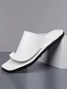 Men's Summer Toe Sandals Flip Flops Soft Sole Breathable Slip-On Outdoor Non-Slip Casual Beach Shoes, Comfortable and Lightweight Footwear