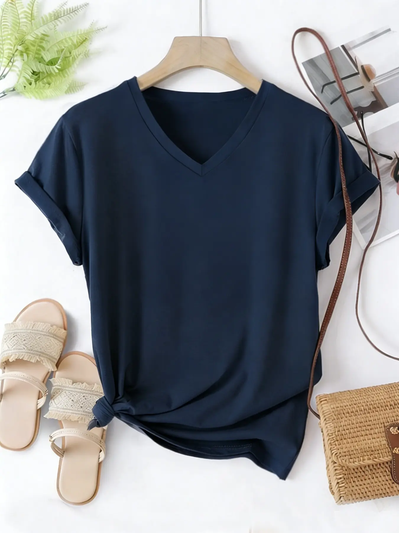 Women's V-Neck Solid Color Short Sleeve Basic Minimalist T-Shirt, Casual Fitted Top, Soft Comfortable Fabric, Summer All Seasons Wear, Casual Tops