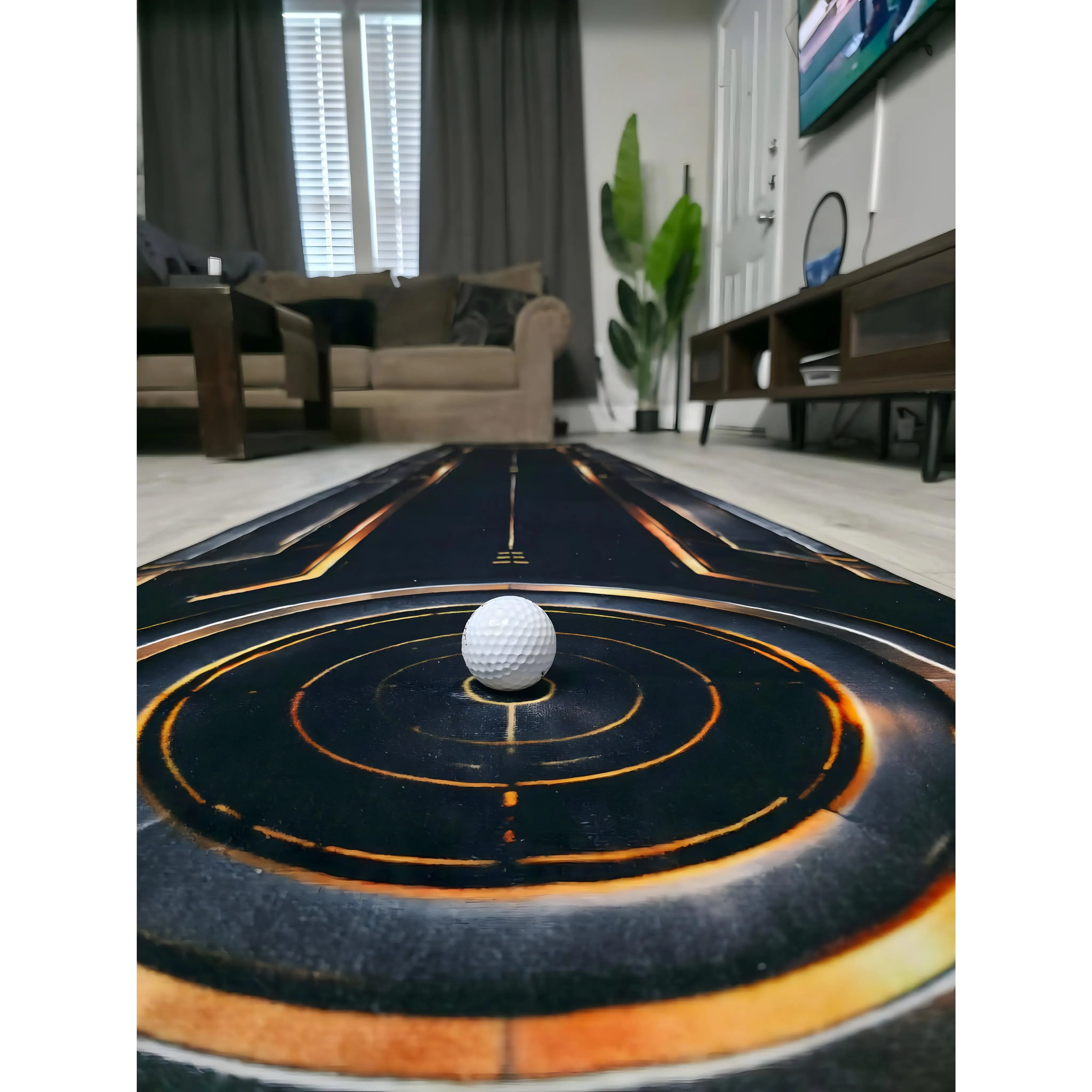 Eclipse Runner | Designer Putting Rug | Oryan Golf