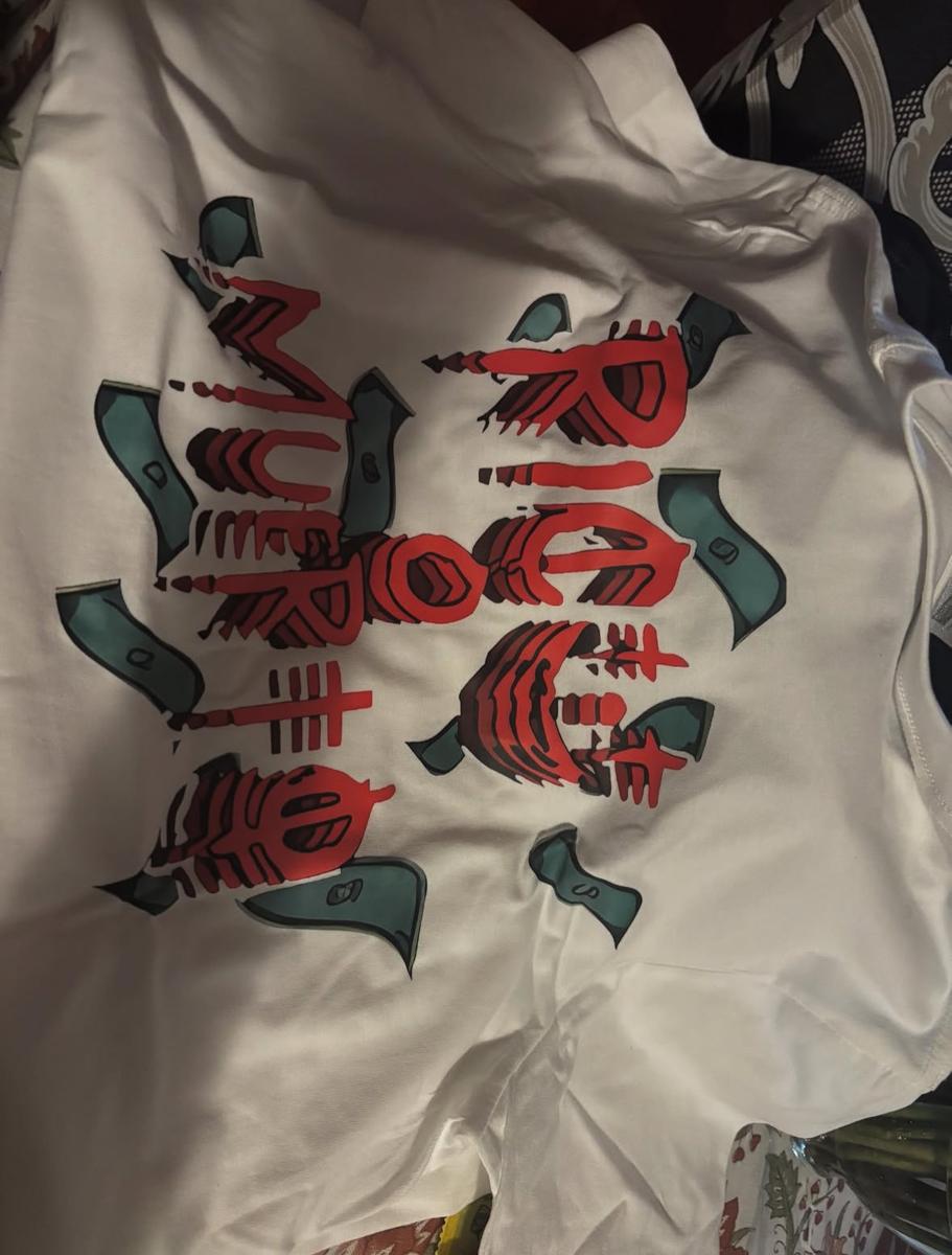 Item: T-Shirt White, S