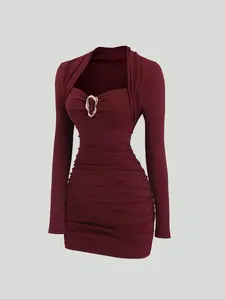 Elegant Party Cocktail Dress for Fall & Winter, Wine, Metal Decorations, Slim Fit, Perfect for Christmas and Formal Occasions