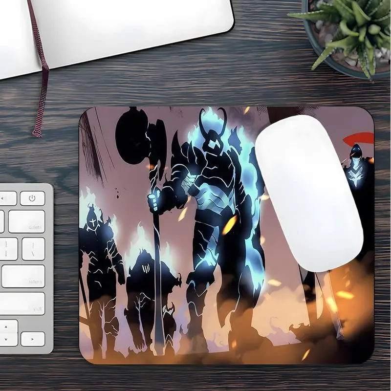 Anime Solo Level Sun Jinwoo Design Mouse Pad, Large Gaming Mouse Pad, Aesthetic Desktop Decoration Protective Pad, Non-slip Rubber Pad