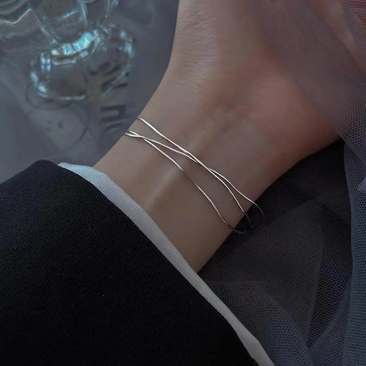 Bangle Bracelet for Women, Elegant Multi-Layered Snake Chain Style, Simple Versatile Jewelry for Casual Daily Wear & Birthday Gifts, Adults, Unisex, Versatile Simple, No