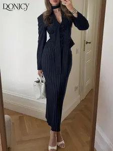 Women's Fine Striped V-Neck Slim Fit Long Sleeve Jacket, French Commute Style, Anti-Wrinkle, Wrinkle-Free, Slimming Waist, Elegant Business Casual