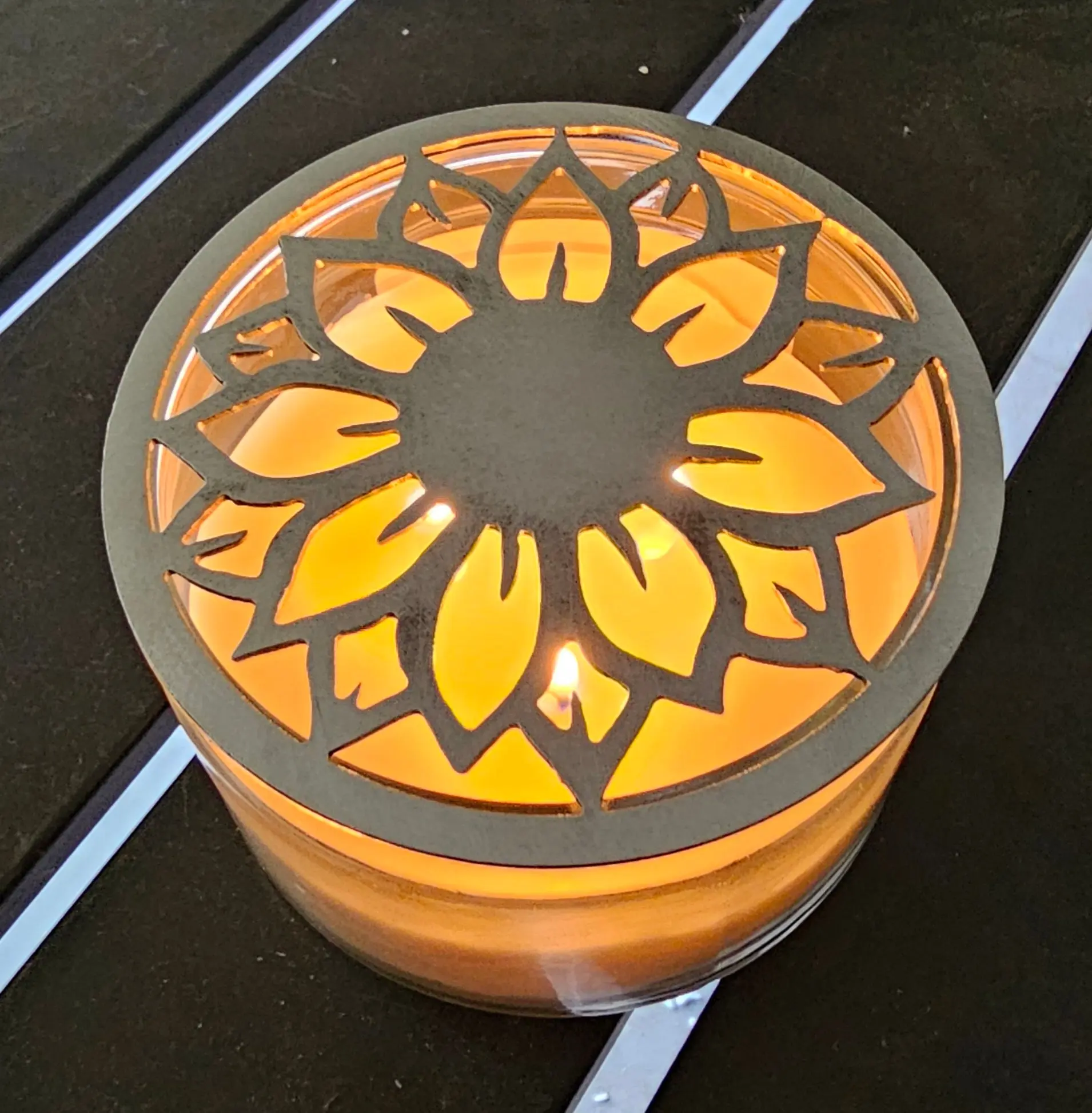 Sunflower Halo Candle Topper | Helianthus Sunflower Metal Candle Lid | Floral Candle Accessory | Decorative Jar Candle Topper